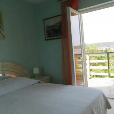 Serene Barbat Escape With Just Minutes From The *
