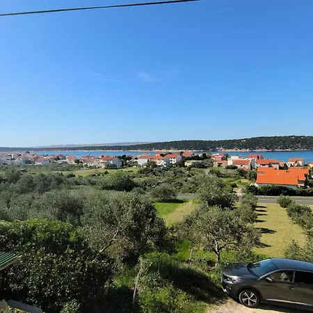 Apartment Serene Barbat Escape With Just Minutes From The