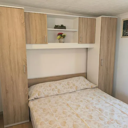 Serene Barbat Escape With Just Minutes From The
