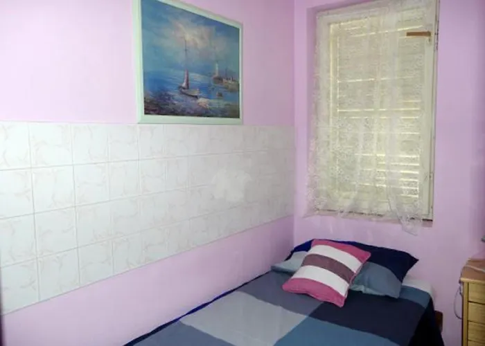 Apartmán Serene Barbat Escape With Just Minutes From The Rab Town